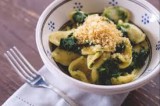 ORECCHIETTE CON CIME DI RAPA ORECCHIETTE CON CIME DI RAPA